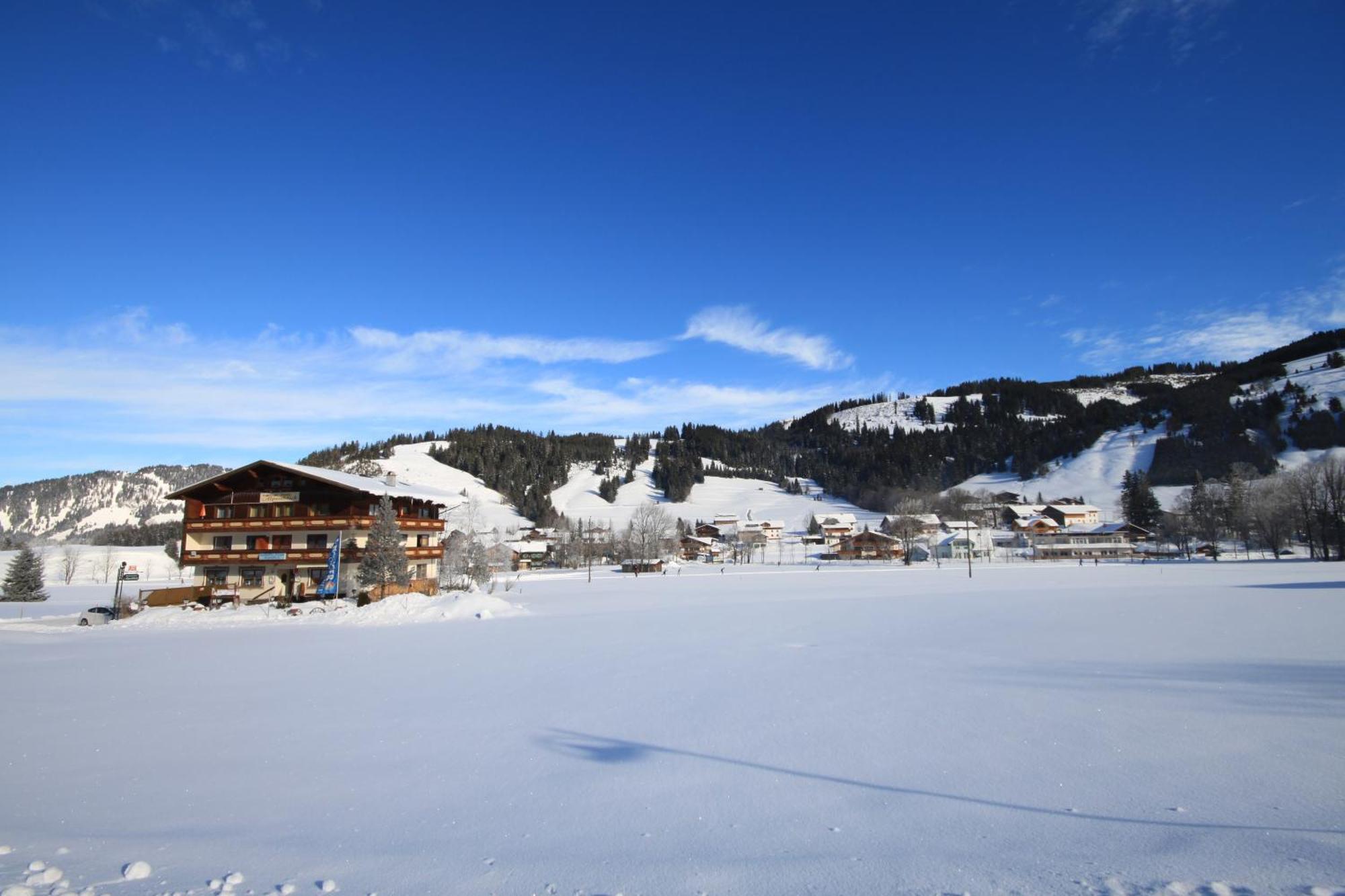 Pension Alpenblick Schattwald Exterior photo